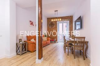 Location Appartement à Cortes-Huertas. Cómodo piso de dos dormitorios en el corazón de cortes para cort