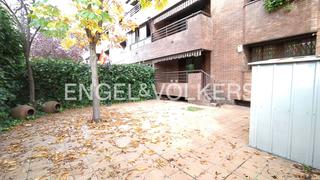 Location Appartement à Avenida Europa. Amplio y luminoso bajo en pozuelo de alarcón