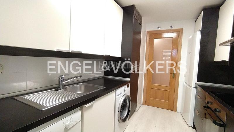 Foto e1839b7b-5ceb-48f5-8ef0-00c863a5dafe. Location appartement avec chauffage parking piscine dans Pozuelo de Alarcón