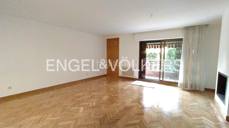 Foto e9c565a3-daf6-43ea-9808-d823a7ce5a74. Location appartement avec chauffage parking piscine dans Pozuelo de Alarcón