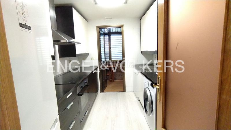 Foto 108d2184-20bf-483e-8a7e-8e6b1751de2e. Rent apartment with heating parking pool in Avenida Europa Pozuelo de Alarcón