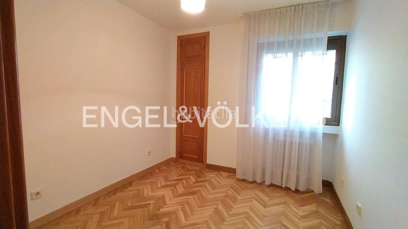 Foto 2b40cb1d-3b6e-46fa-b195-1c02b8c80953. Rent apartment with heating parking pool in Avenida Europa Pozuelo de Alarcón