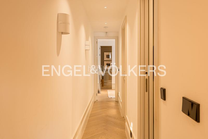 Foto 74d8cc8d-773e-467f-aacf-5edaae40d8d4. Piccolo appartamento con riscaldamento in Universidad-Malasaña Madrid