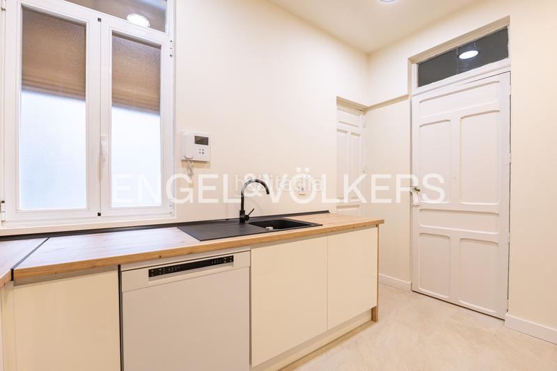 Foto ba336c48-fade-4bbb-91d1-c9b590367725. Affitto piccolo appartamento con riscaldamento in Madrid