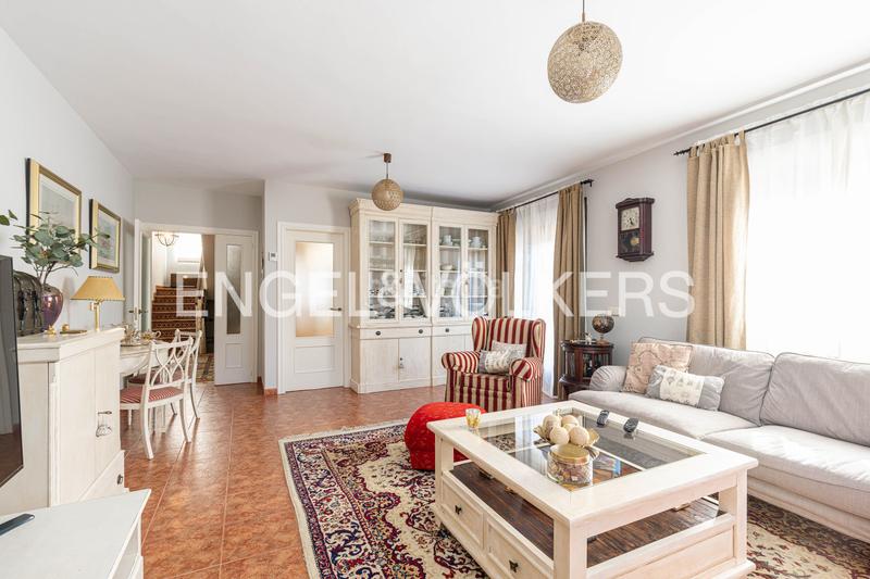 Foto 3f69da8d-e5ea-44da-95b4-7cd2e078125a. Casa magnífico chalet en jarabeltran en Pino Alto-Navarredonda Valdemorillo