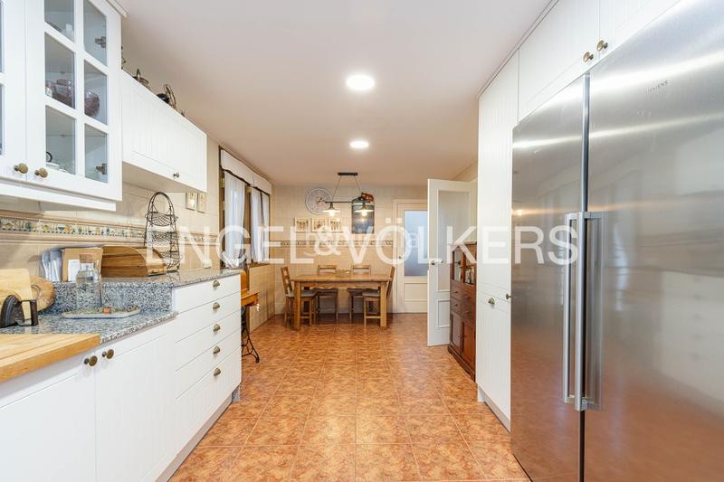 Foto 8e06e5cb-f439-41c6-9f0b-a29a99e0aa15. Casa magnífico chalet en jarabeltran en Pino Alto-Navarredonda Valdemorillo
