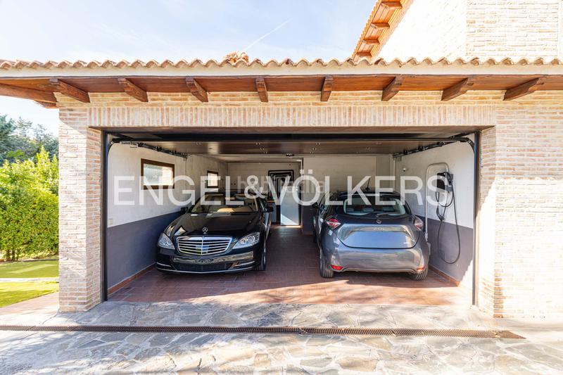 Foto cf8c5941-53ad-4115-bb5f-49e76159e196. Casa magnífico chalet en jarabeltran en Pino Alto-Navarredonda Valdemorillo