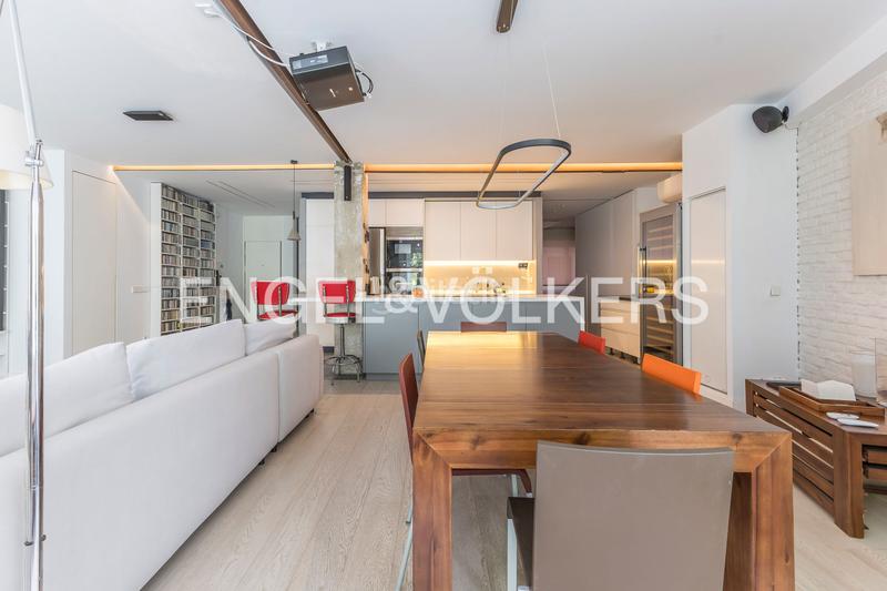 Foto 99b94055-e0b1-4b0b-b4ff-f6c3cd1a6c1f. Lloguer apartament amb calefacció a Ríos Rosas-Nuevos Ministerios Madrid