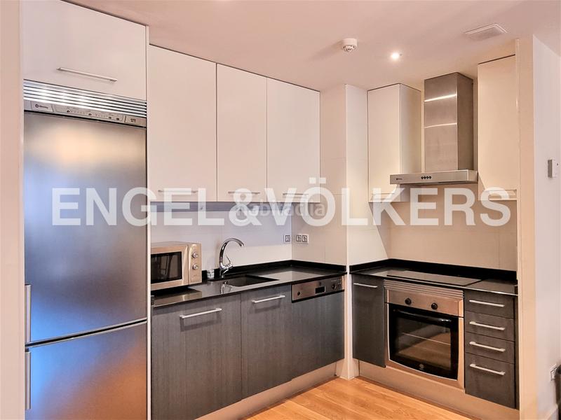 Foto 61009162-052b-41ca-980d-39d9490b40d0. Alquiler apartamento estupendo piso exterior con terraza, garaje y trastero en barrio salamancaGuindalera en Madrid