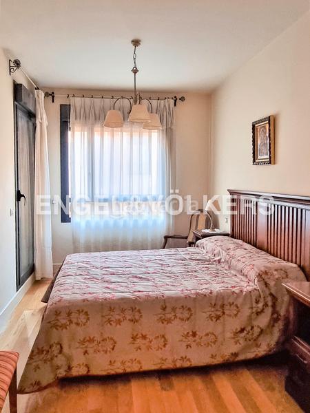 Foto 6831f742-3a2a-43c9-be35-ee2f637927ae. Alquiler apartamento estupendo piso exterior con terraza, garaje y trastero en barrio salamancaGuindalera en Madrid