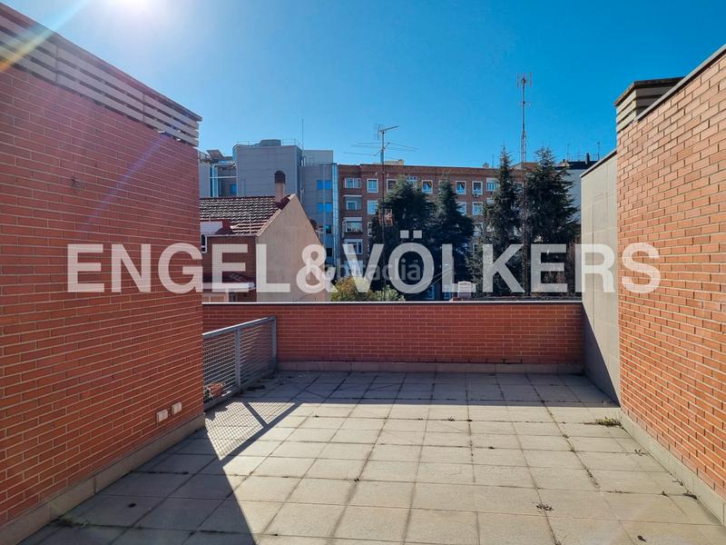 Foto 19139cf9-b30c-4b53-ae64-05a44ec3dde6. Lloguer apartament amb calefacció aparcament a Guindalera Madrid