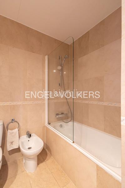 Foto 55a624b0-9cb9-402a-b49c-ef2de8edb270. Affitto casa a schiera con riscaldamento in Becerril de la Sierra