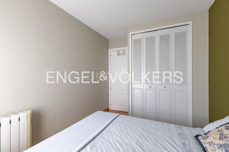 Foto 224b645c-013f-4b9f-a22f-6aad0e351e9e. Rent semi detached house with heating in Becerril de la Sierra