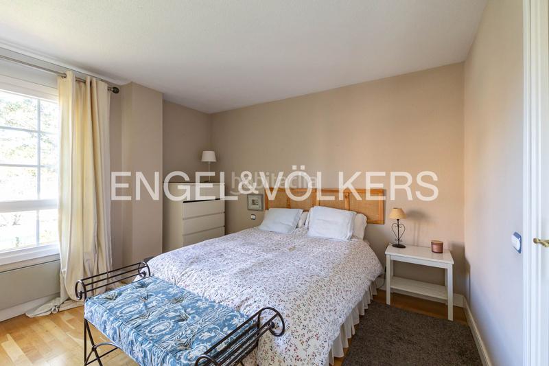 Foto 5f78f277-4fad-44b9-8c91-b66f5d308610. Rent semi detached house with heating in Becerril de la Sierra