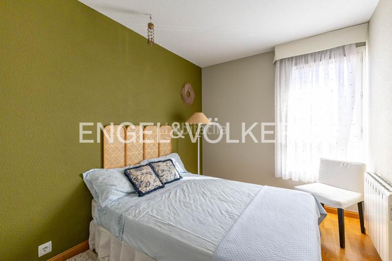 Foto 61132d24-6e19-4ba4-a168-1cc91714d99a. Rent semi detached house with heating in Becerril de la Sierra