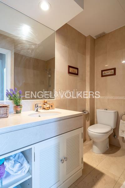 Foto 7b3e8de9-da0c-4a3d-bcb1-1f1eb422d18a. Rent semi detached house with heating in Becerril de la Sierra