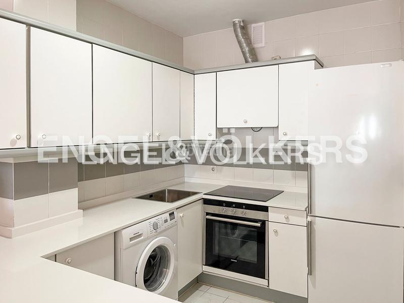 Foto b8c59a18-7328-44e1-a06f-2e4ec3459ca8. Lloguer apartament amb calefacció a Sol Madrid