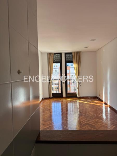 Foto 15f1d6a2-1f52-4fd0-94e5-868f03f51da5. Miete appartement mit heizung in Sol Madrid