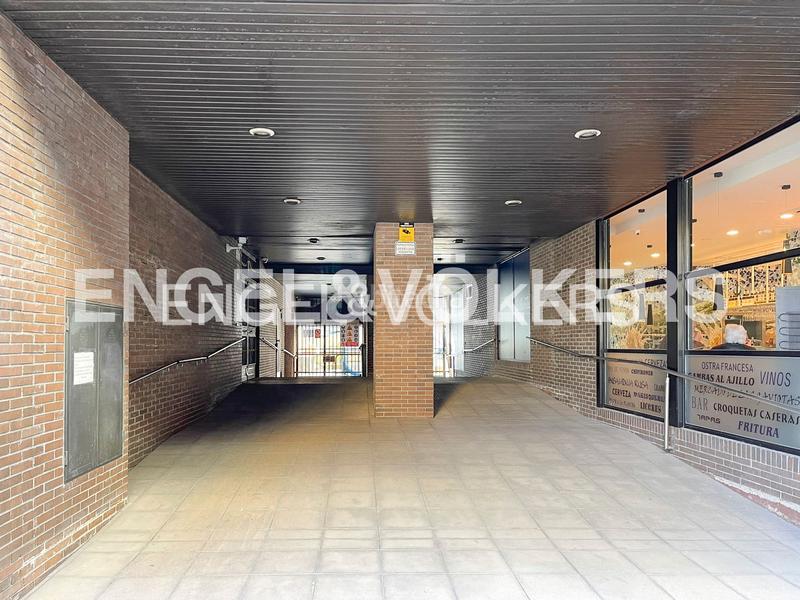 Foto b06a4a9b-0f0d-4ecb-8669-04d9b40246cd. Miete appartement mit heizung in Sol Madrid