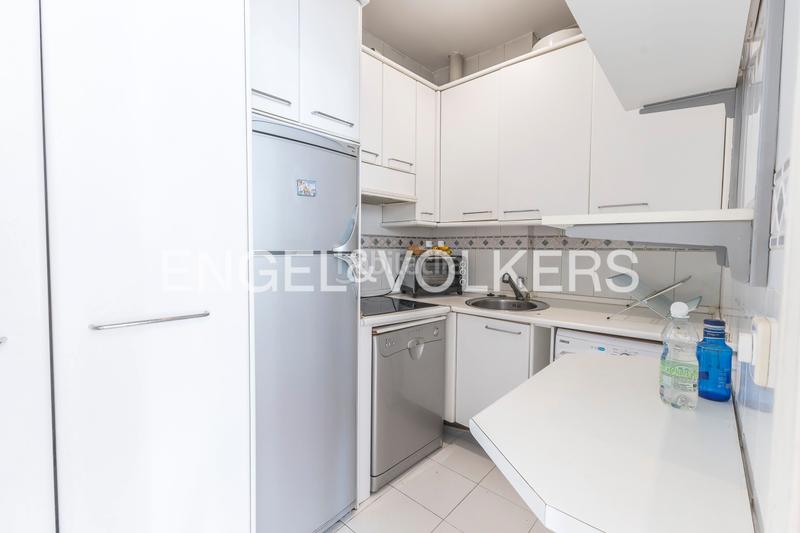 Foto 468bfce2-0b1e-41c8-a1f1-1856f63141f1. Miete appartement mit heizung in Vallehermoso Madrid