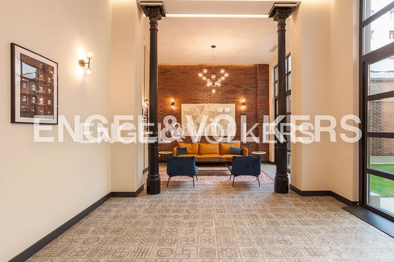 Foto 52ab2367-50a1-476b-8195-4c55243dcf9e. Alquiler apartamento piso amueblado con piscina y garaje en Madrid