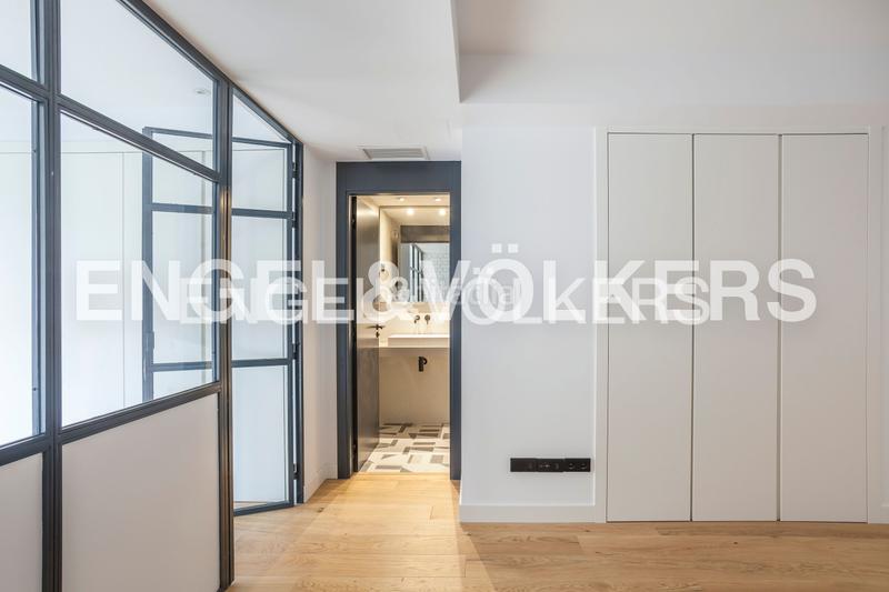 Foto 5165f77b-06ee-4f1c-bbdc-58cbb7623513. Lloguer apartament amb calefacció aparcament piscina a Madrid