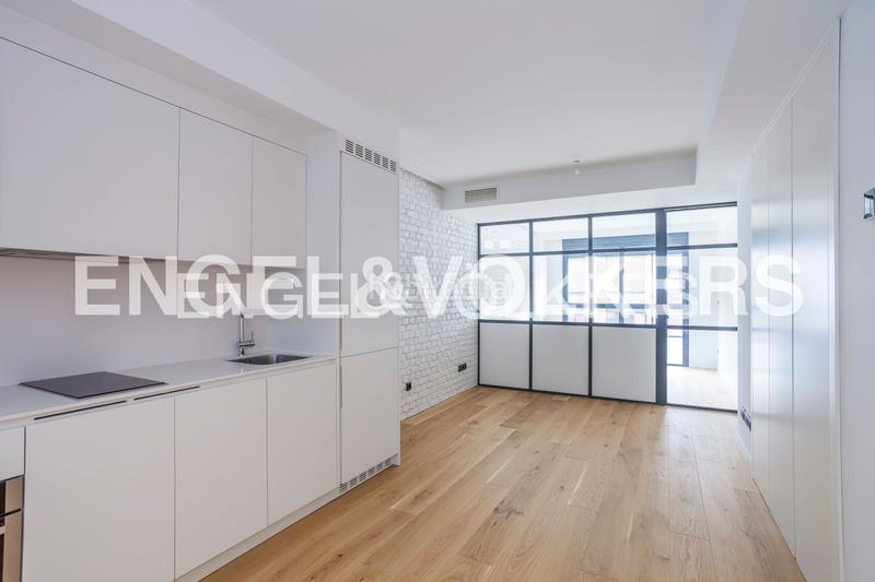 Foto 819e45c6-d542-4134-96e8-96852c63b2d6. Lloguer apartament amb calefacció aparcament piscina a Madrid