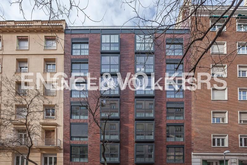 Foto 8631b452-c2f4-4fc6-b3b1-d4fd097c44dc. Lloguer apartament amb calefacció aparcament piscina a Madrid