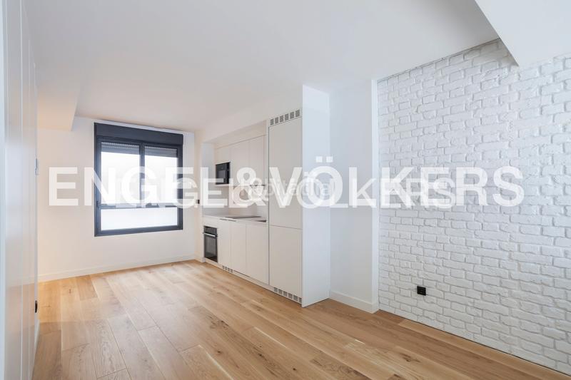 Foto a67398c8-84f5-47b4-a527-9bda910cd55f. Lloguer apartament amb calefacció aparcament piscina a Madrid