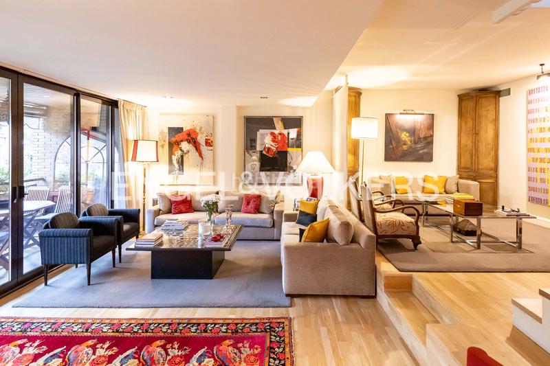 Foto 05b5a807-267c-46f3-9c53-c94a05c88ce8. Duplex con riscaldamento parcheggio piscina in el soto de La Moraleja La Moraleja