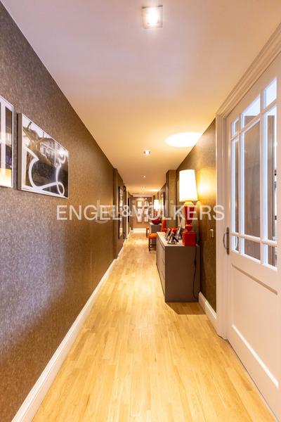 Foto bf3a72ad-cbb2-4369-b3ca-ee3392f23542. Duplex con riscaldamento parcheggio piscina in el soto de La Moraleja La Moraleja