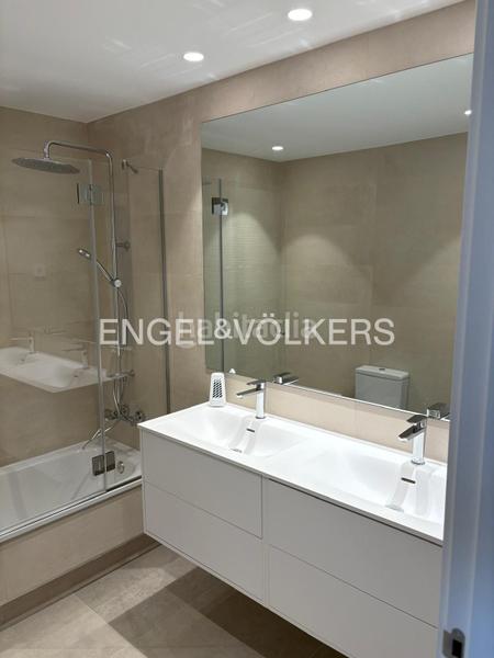 Foto 4294aa9d-5b31-4c95-9ba3-9c8a05e61327. Lloguer apartament amb calefacció aparcament piscina a Pozuelo de Alarcón