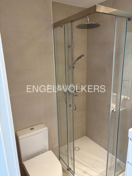 Foto 3ffd9b2a-8b19-46ac-a175-dffa5d4e90a0. Miete appartement mit heizung parking pool in Prado de Somosaguas Pozuelo de Alarcón