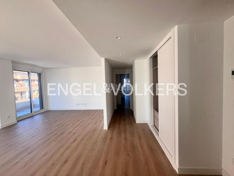 Foto 7d364830-c765-432a-b069-fbba80d79310. Miete appartement mit heizung parking pool in Prado de Somosaguas Pozuelo de Alarcón