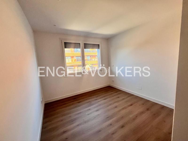 Foto 7e2a5f97-c598-4a41-8e20-1b69a369c69e. Miete appartement mit heizung parking pool in Prado de Somosaguas Pozuelo de Alarcón