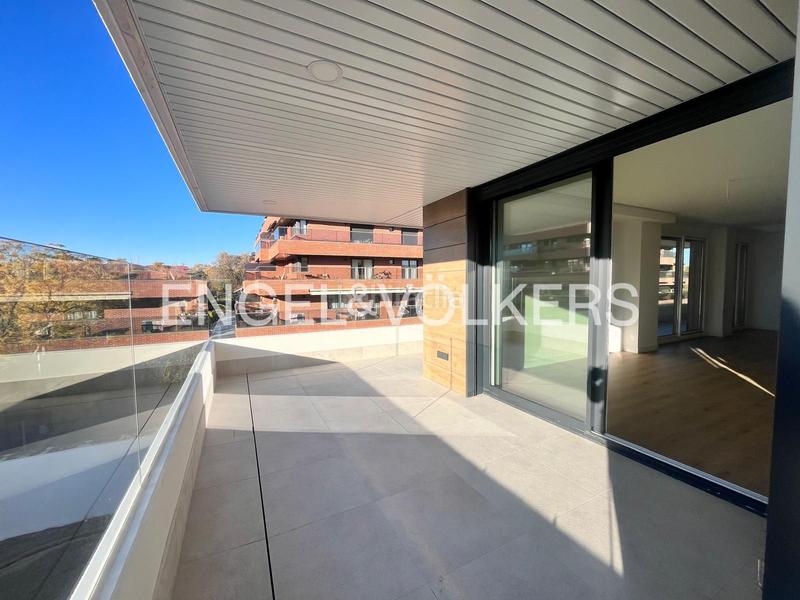 Foto fda56fd1-3702-4ffb-b11d-e6b04bb36b79. Miete appartement mit heizung parking pool in Prado de Somosaguas Pozuelo de Alarcón