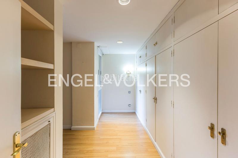 Foto 0b6ae8b1-4de7-48e9-8c02-de242719e5c9. Lloguer apartament amb calefacció a Nueva España Madrid