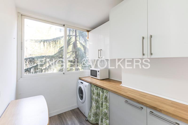 Foto b556fd1d-0d22-499a-b6d2-15c8f6592c45. Lloguer apartament amb calefacció a Nueva España Madrid