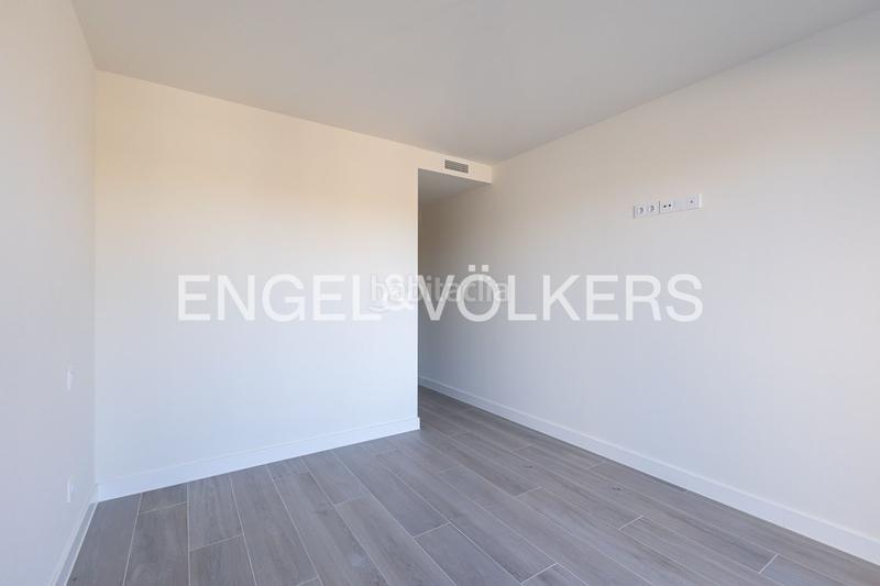 Foto 4d8494d0-d2a4-4983-87f2-06bd1326e731. Haus mit heizung parking pool in primera fase-nuevo Tres Cantos Tres Cantos
