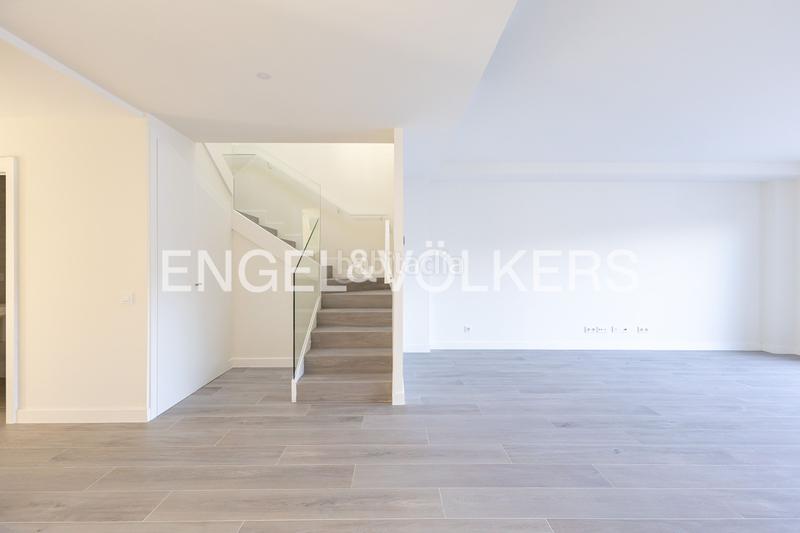 Foto 5fc01d62-a90c-4f3f-ad75-02a6fa744753. Haus mit heizung parking pool in primera fase-nuevo Tres Cantos Tres Cantos