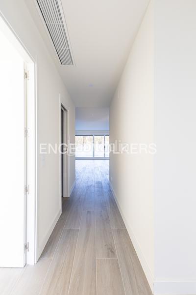 Foto f3bd3754-015c-4206-a9ac-cb74660250a1. Haus mit heizung parking pool in primera fase-nuevo Tres Cantos Tres Cantos
