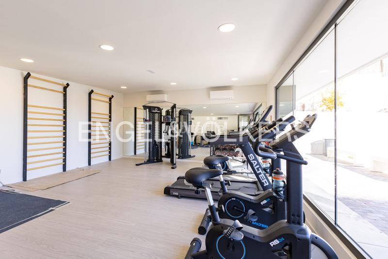 Foto fc77bb5e-f407-48c5-bddd-82fde3ccb17d. Haus mit heizung parking pool in primera fase-nuevo Tres Cantos Tres Cantos