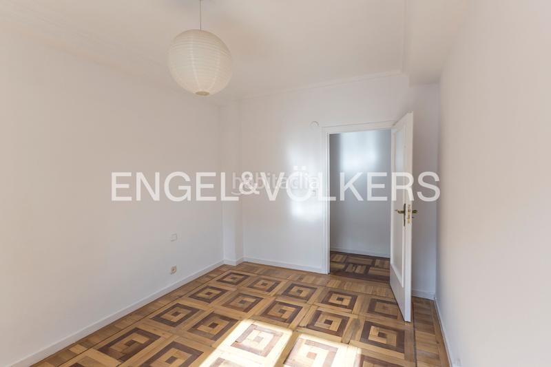 Foto cd9f6b1a-d690-4811-90f7-31489e6fce1d. Lloguer apartament amb calefacció a Ciudad Jardín Madrid