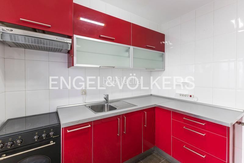 Foto d5ab00b0-34a7-443c-a3f5-9afb9deb27f3. Lloguer apartament amb calefacció a Ciudad Jardín Madrid