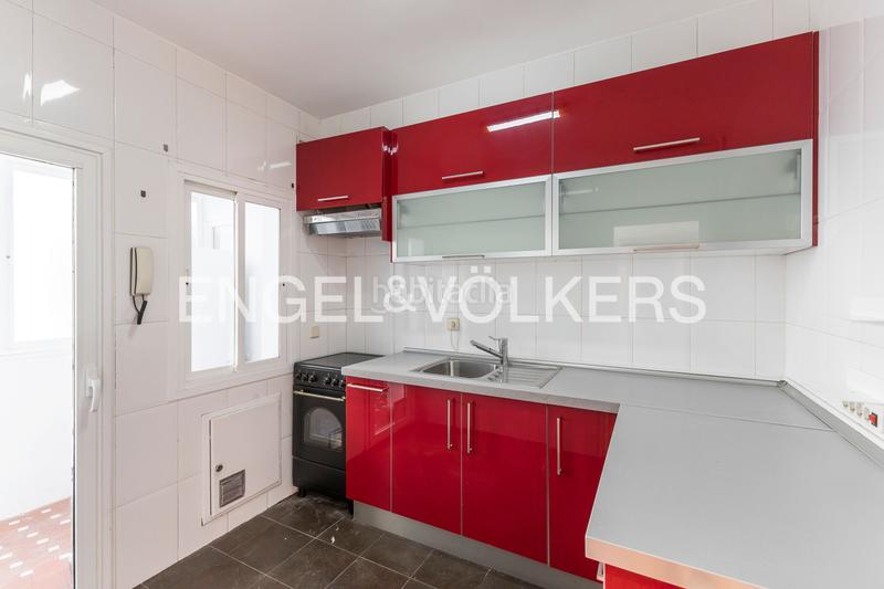 Foto e8140f99-b152-4e3d-a0a7-55ff8d4b0214. Lloguer apartament amb calefacció a Ciudad Jardín Madrid