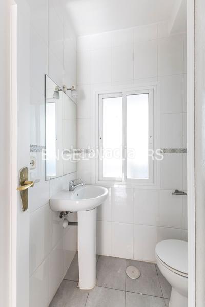 Foto e949f0a1-8a99-44bb-b491-8dfa99090baf. Rent apartment with heating in Ciudad Jardín Madrid