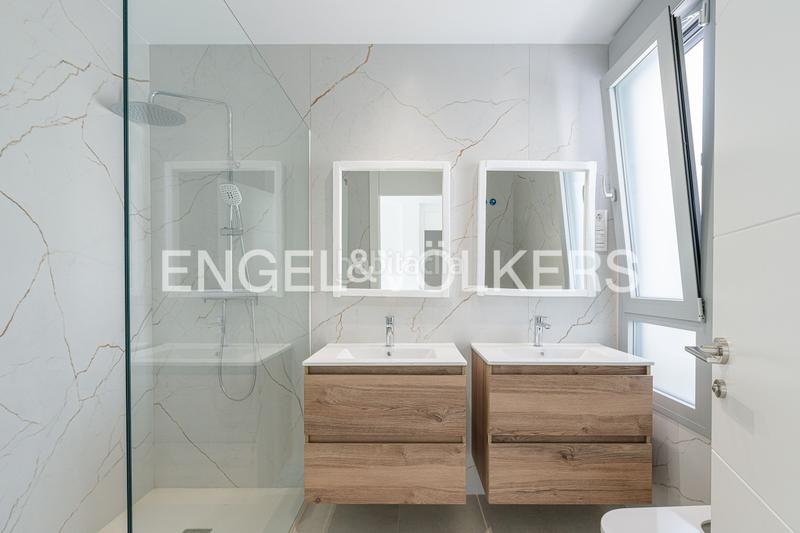 Foto 4f287dca-5a1d-4faa-bd80-175590f97185. Casa adossada amb calefacció aparcament piscina a Pozuelo de Alarcón