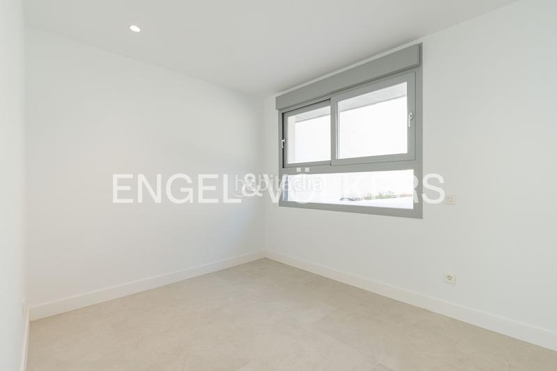 Foto a86e32de-dc9e-4123-a0e2-406a58c72266. Casa adossada amb calefacció aparcament piscina a Pozuelo de Alarcón