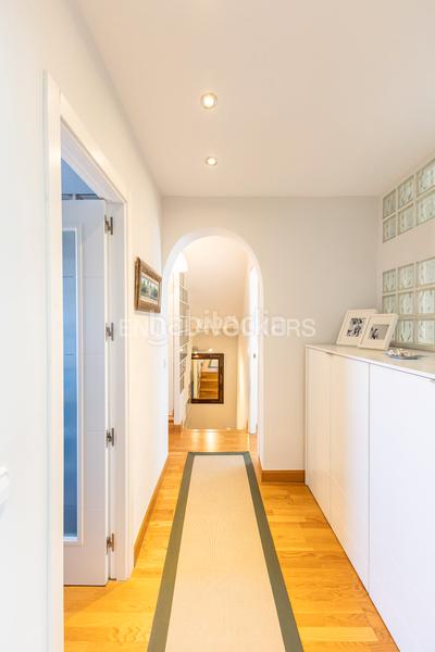 Foto f44e98e7-f385-4399-a93f-177adbdf54c2. Maison jumelée avec chauffage parking dans Sector 3 Getafe