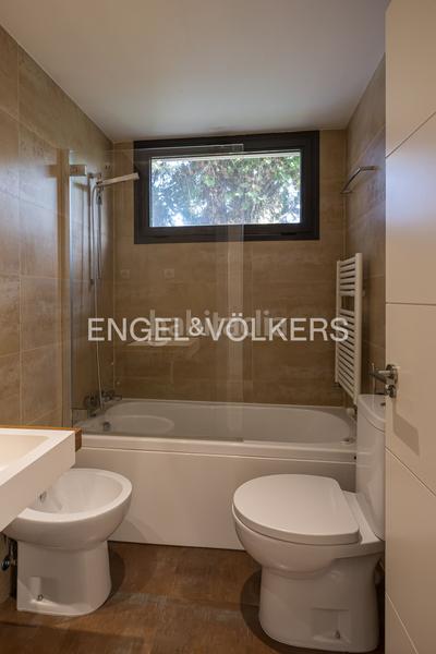 Foto 65bd5882-cd24-4233-b586-c1c90289a9e3. Appartement avec chauffage parking piscine dans Aravaca Madrid